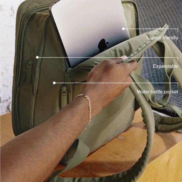 Bèis Expandable Backpack. - Picture 5 of 12